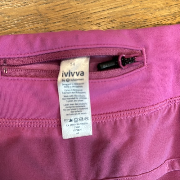 Ivivva hot pink shorts size 14 - Picture 4 of 4